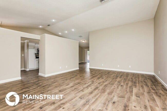 Photo - 616 Charing Cross Ct