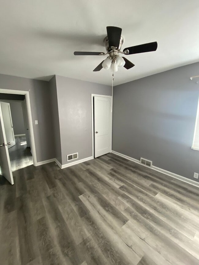 Photo - College Hill Rental Available NOW!