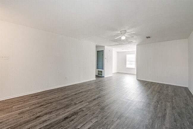 Photo - 3348 Scotch Moss Ln