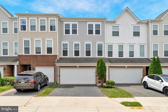 Building Photo - 41835 Diabase Square Rental