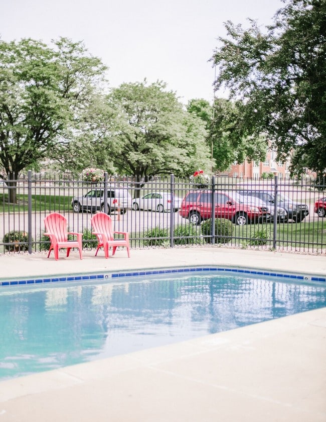 Normandale Lake Estates