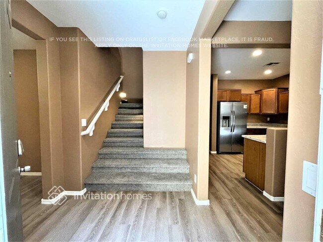 Photo - 451 S Hawes Rd