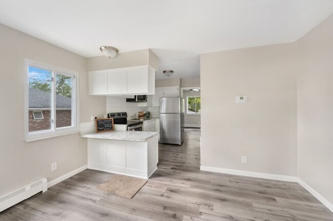 Photo - 849-851 E Wilbeth Unit 849 A