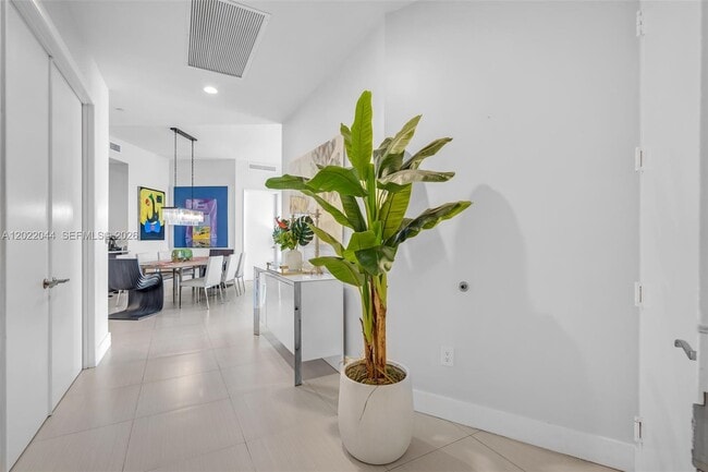 Photo - 15811 Collins Ave Unit 3407