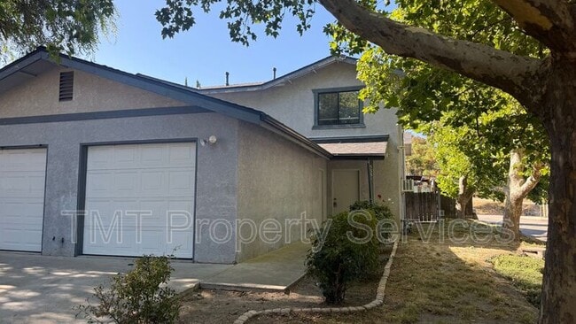Photo - 535 Sims Ave