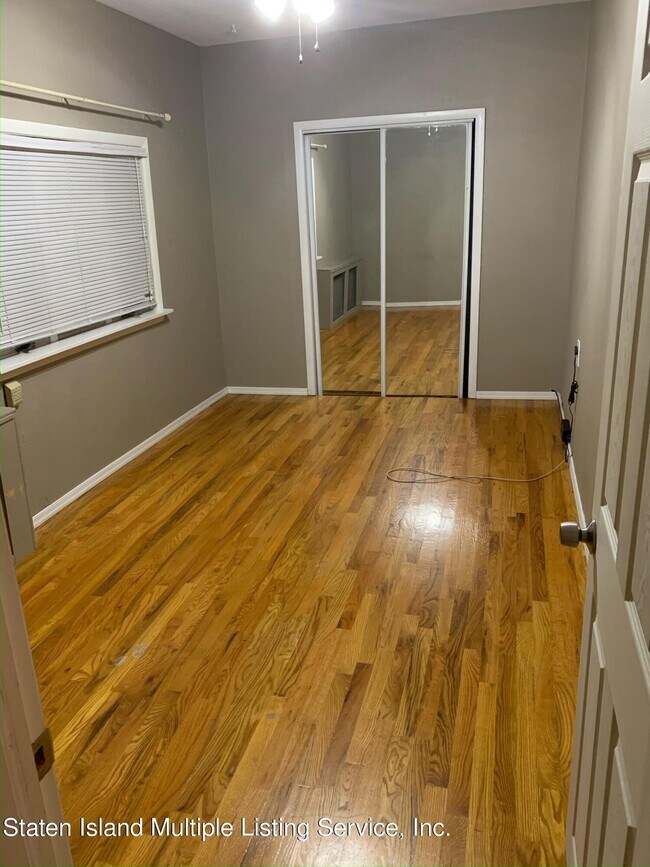 Photo - 140 Burke Ave