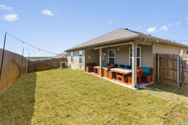 Photo - 6021 Roderick Dr