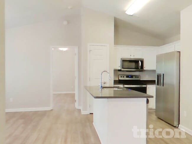 Photo - 6311 Spanish Moss Ln