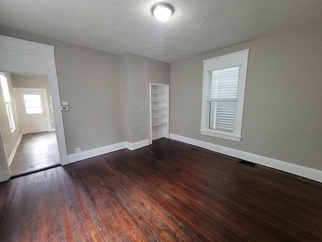 Photo - 1811 Lincoln Ave