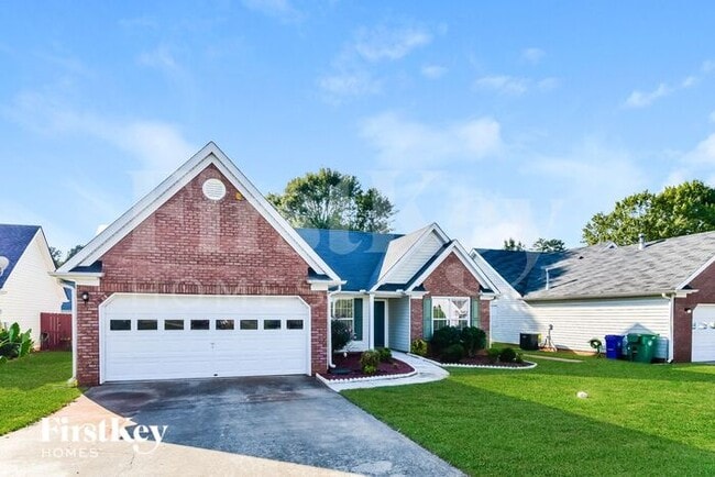 Photo - 2372 Hillvale Cir House