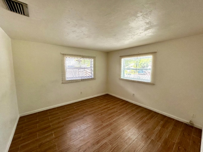 Photo - 626 W Mango St Unit A