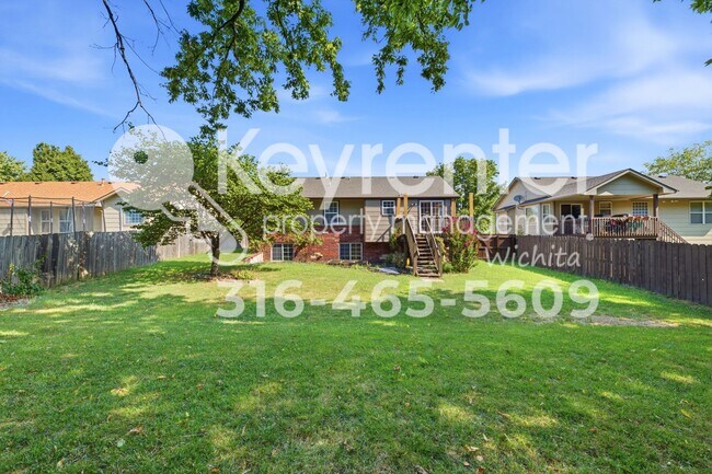 Photo - 827 S Sunset Cir