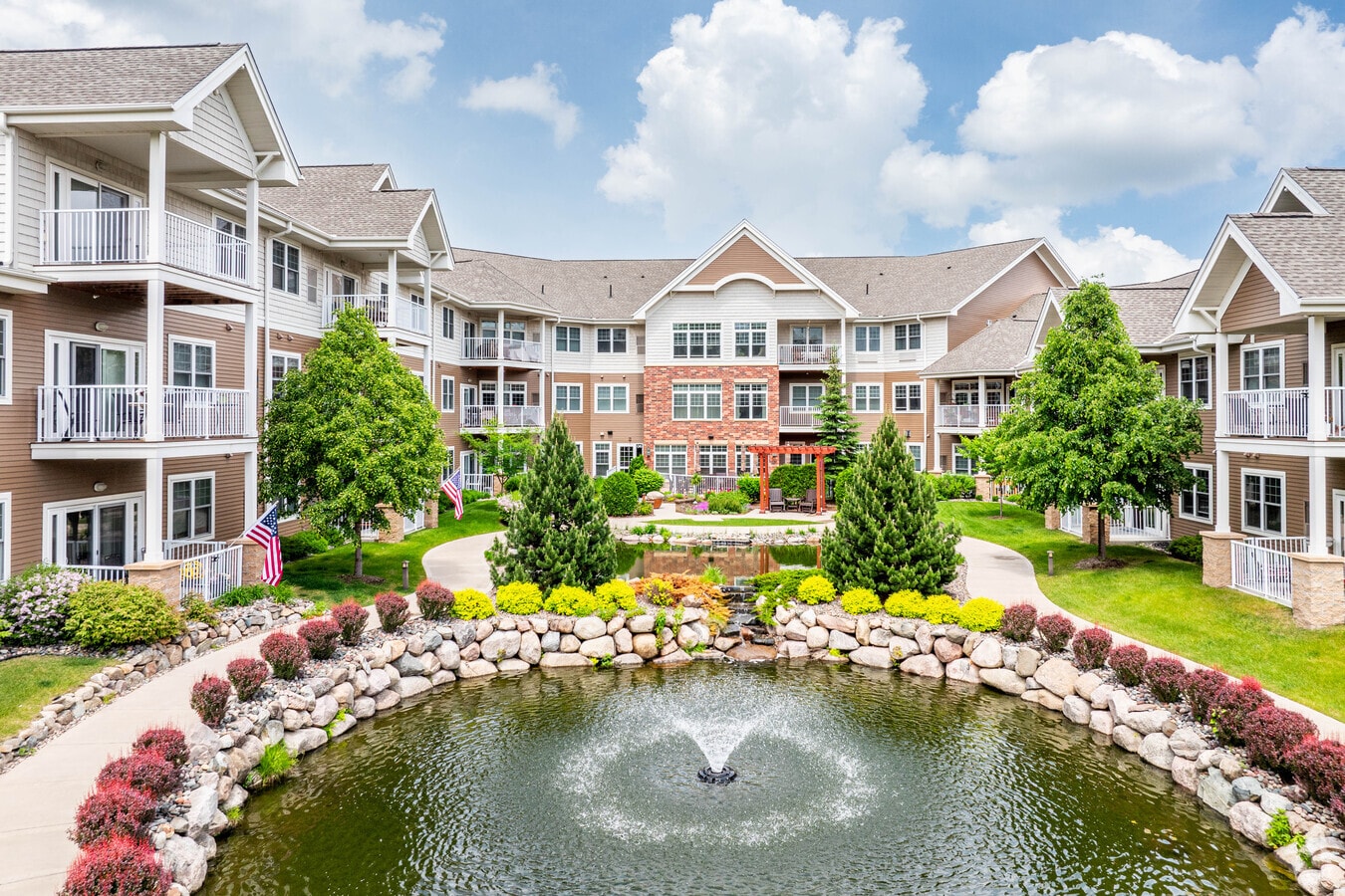 Photo - Applewood Pointe of Bloomington