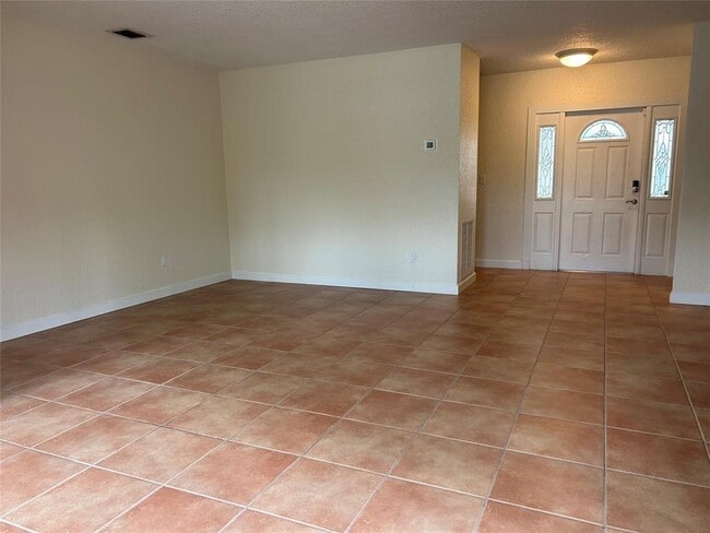 Photo - 1811 NE 43rd St