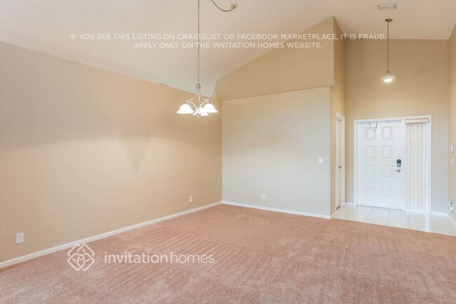 Photo - 10484 Lexington Cir S