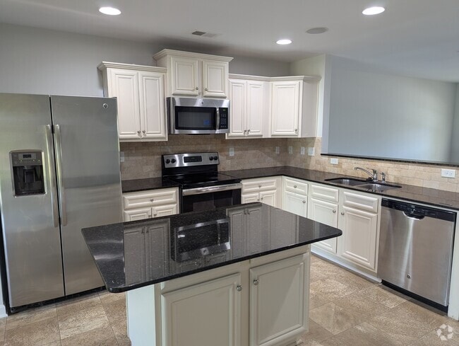 Building Photo - 66 Endeavor Cir Rental
