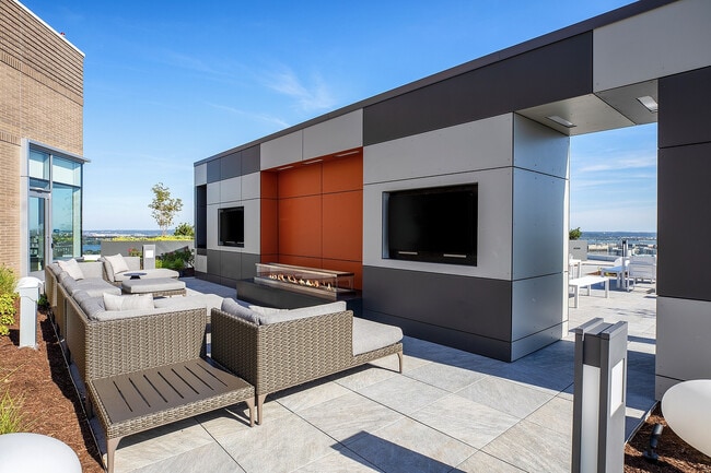 Outdoor Rooftop Lounge