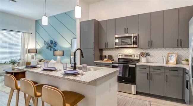 Photo - 1000 Rea Dr SW Unit 1204