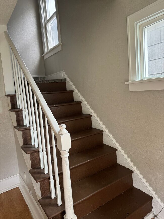 Photo - 914 42nd St