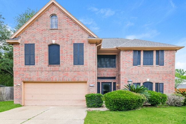 Building Photo - 326 Dunford Ct