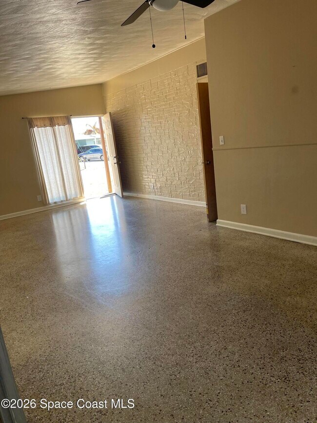 Photo - 1448 Virginia Dr