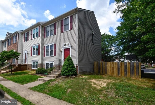 Building Photo - 111 Ben Neuis Pl Rental