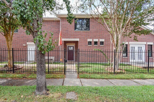 Building Photo - 3720 Link Valley Dr.