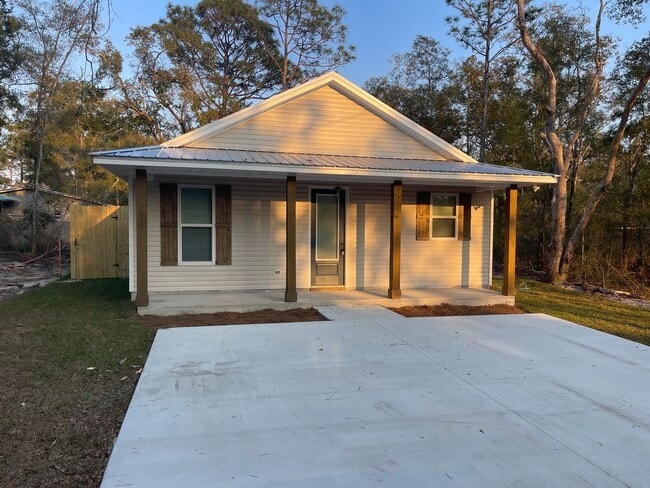Building Photo - Beautiful New Construction Home