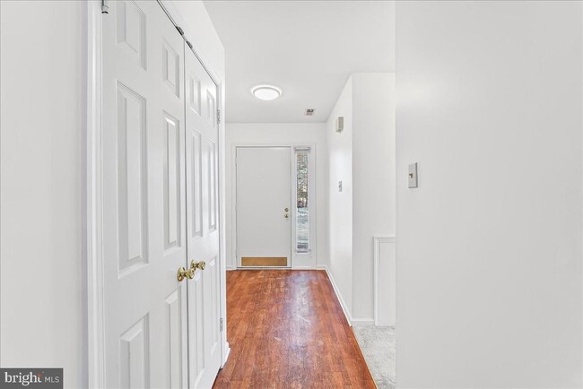 Building Photo - 102 Mountainview Dr Unit 102