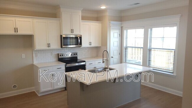 Photo - 1115 Jolly Ln