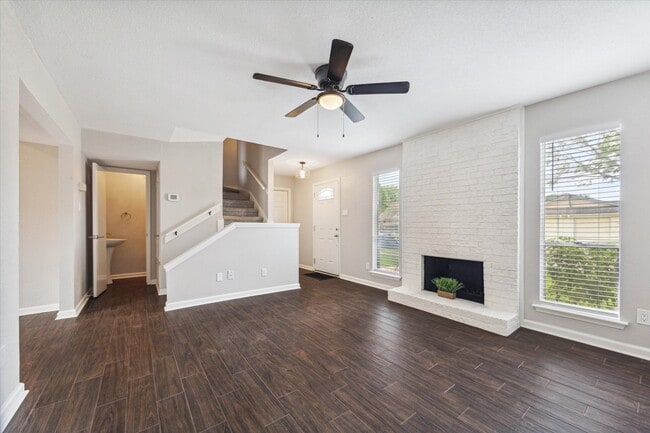 Photo - 1428 Silverpines Rd Unit 428