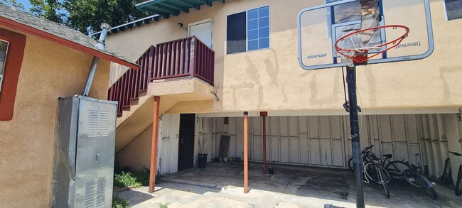 Los Angeles Apartments - Los Angeles Apartments Unit 1527 3/4 E 22nd St