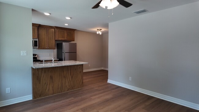 Photo - 406 Lake Lamond Rd