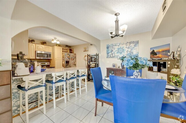 Building Photo - 11755 SW 18th St Unit 107 Rental