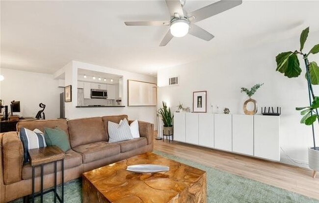 Photo - 110 N 2nd Ave Unit 313