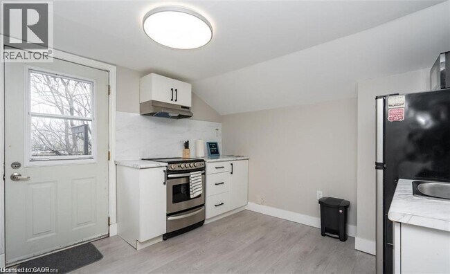 Photo - 38 Inchbury St