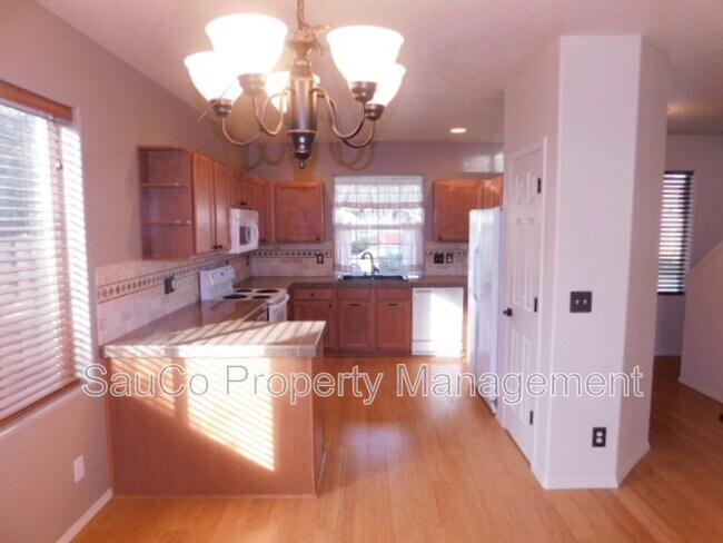 Photo - 1218 34th Pl