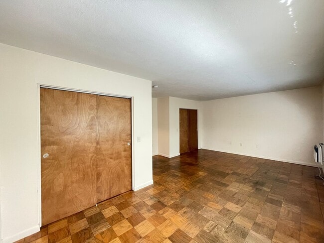 Photo - 128 Loudon Rd Unit 25R