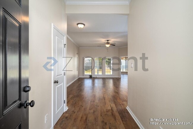 Photo - 819 Watermark Dr