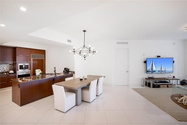 Photo - 15901 Collins Ave Unit 707