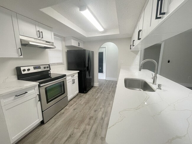 Photo - 12834 Lake Tree Ln
