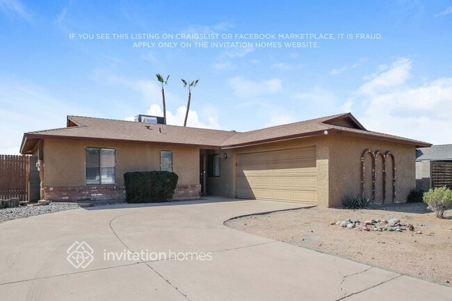 Building Photo - 1943 W Devonshire St