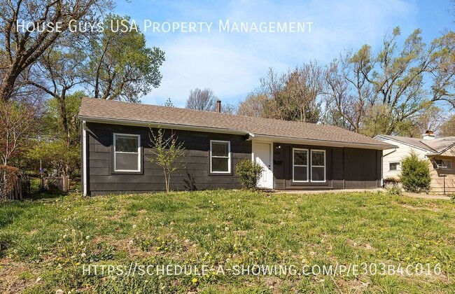 Photo - 10716 Ewing Ave