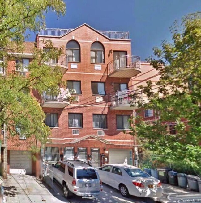 Building Photo - 139-31 34th Ave