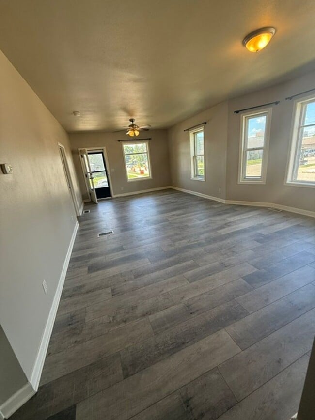 Photo - 2424 50th St Unidad Lower