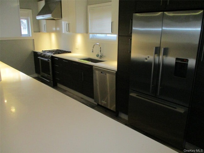 Photo - 99 N Strathmore St