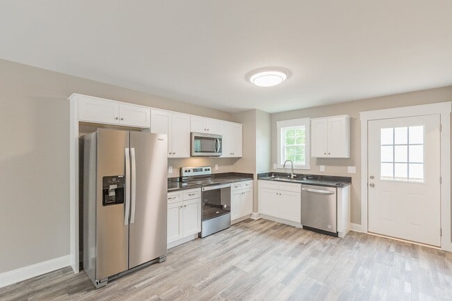 110 Wildwood Rd NE Unit B