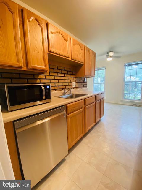 Photo - 16200 Oak Meadow Dr