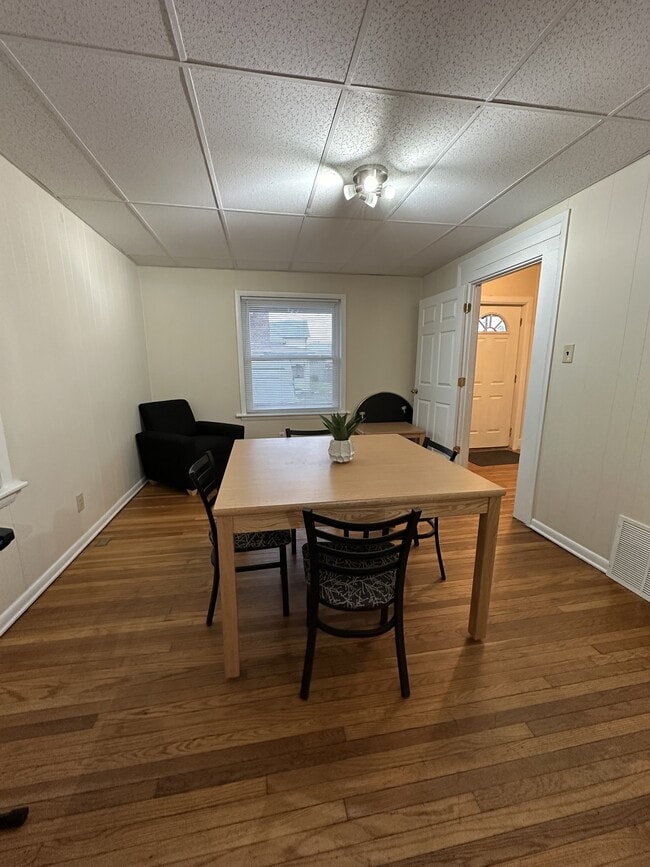 328 Susquehanna St Unit 1