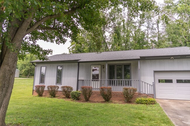 Photo - 127 Stephens Dr Casa